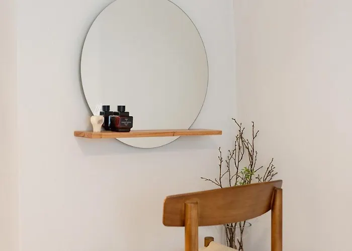 公寓 Pause Opening Special - 3 Minutes To Mapo-gu Office Station, 5 Minutes To Airport Bus, Hongdae, Mangwon, Hannam, Itaewon, 4 Beds For 8 People, 3-story Private House, Rooftop